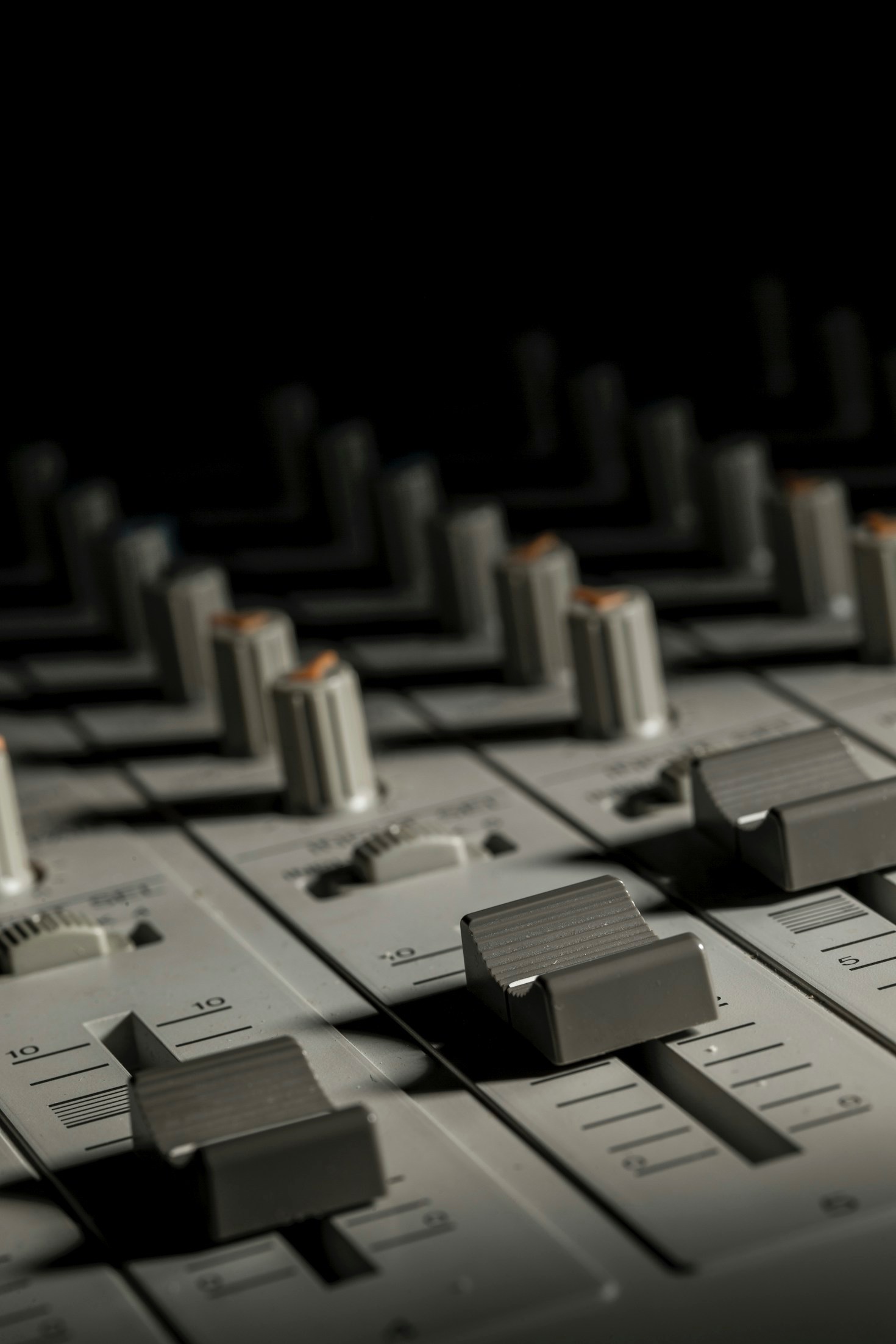 Behind the Scenes of Captivating Podcasts